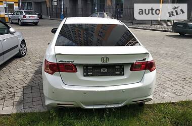 Седан Honda Accord 2012 в Днепре