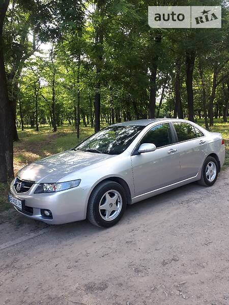 Седан Honda Accord 2004 в Кривому Розі