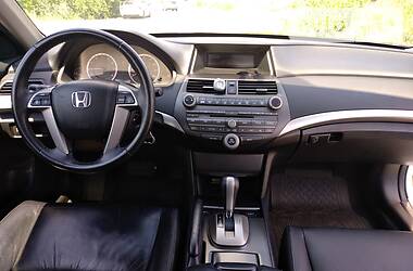 Седан Honda Accord 2011 в Киеве