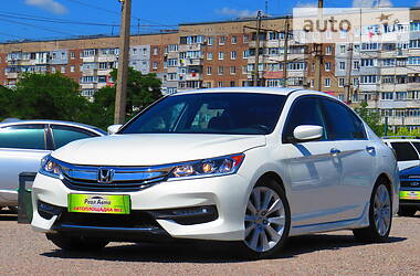 Седан Honda Accord 2016 в Кропивницком