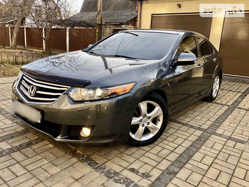 Седан Honda Accord 2008 в Смеле