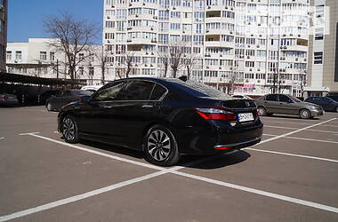 Седан Honda Accord 2017 в Києві