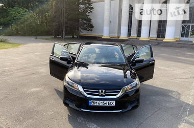 Седан Honda Accord 2013 в Киеве