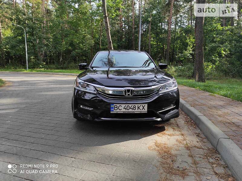 Седан Honda Accord 2017 в Львове