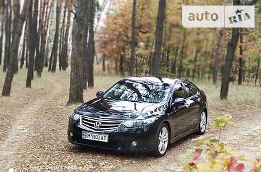 Седан Honda Accord 2010 в Ахтырке