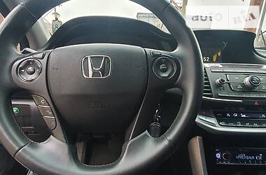 Седан Honda Accord 2015 в Львове