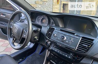 Седан Honda Accord 2017 в 