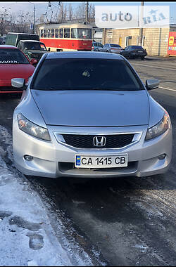 Купе Honda Accord 2009 в Киеве