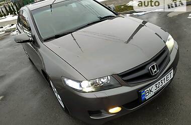 Седан Honda Accord 2007 в Ровно