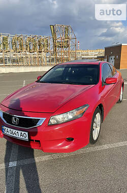 Купе Honda Accord 2008 в Киеве