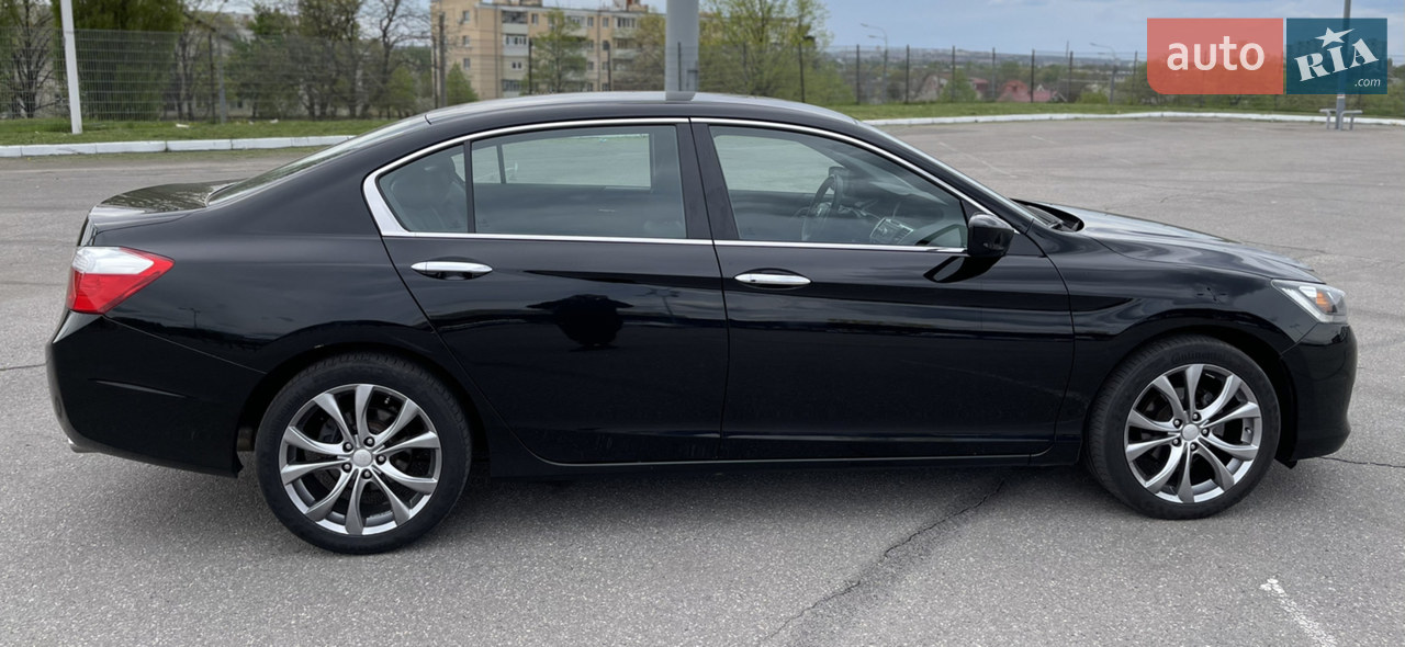 2015 Honda Accord - мініатюра 3