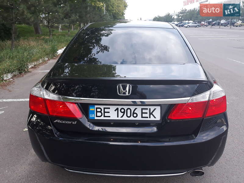 Седан Honda Accord 2013 в Миколаєві