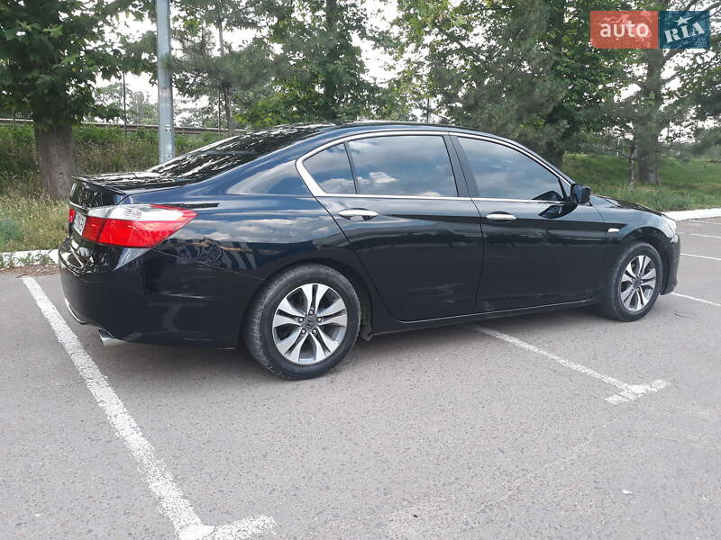 Седан Honda Accord 2013 в Миколаєві