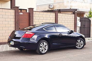 Купе Honda Accord 2009 в 