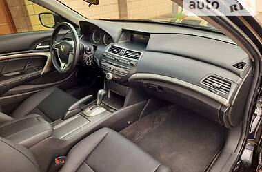 Купе Honda Accord 2009 в 