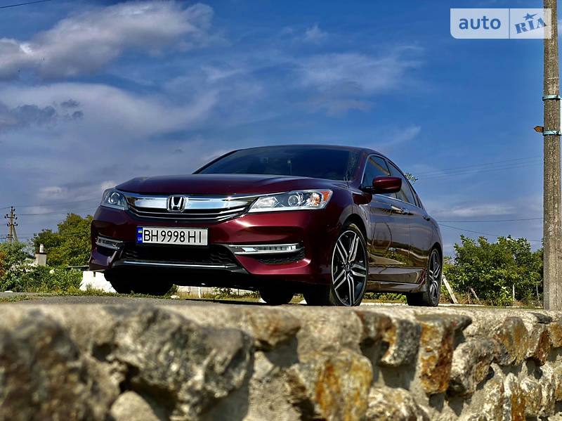 Седан Honda Accord 2017 в 