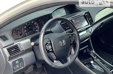 Купе Honda Accord 2015 в 