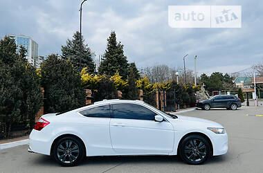 Купе Honda Accord 2008 в 