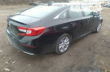 Седан Honda Accord 2018 в 