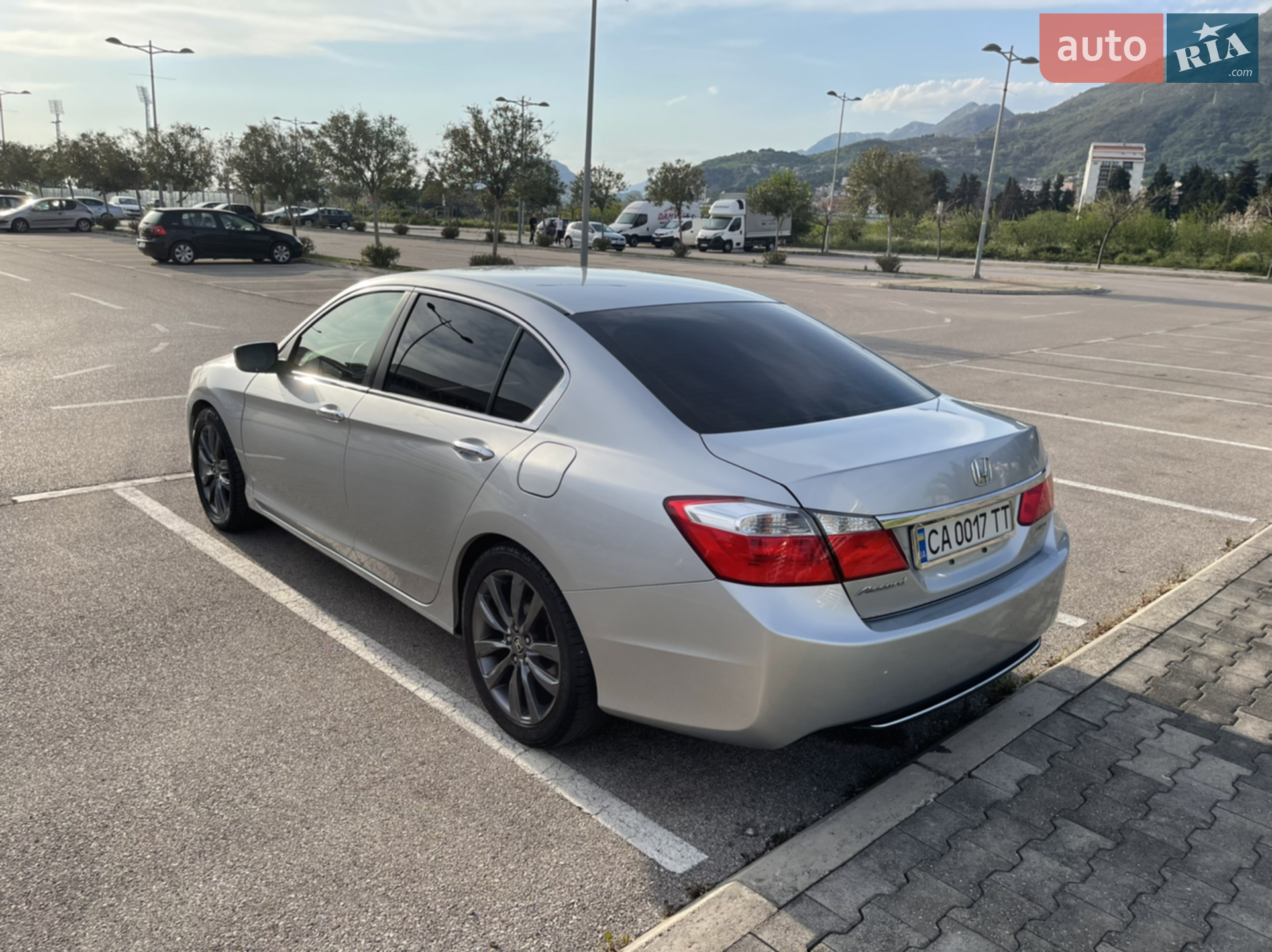 2013 Honda Accord - мініатюра 2
