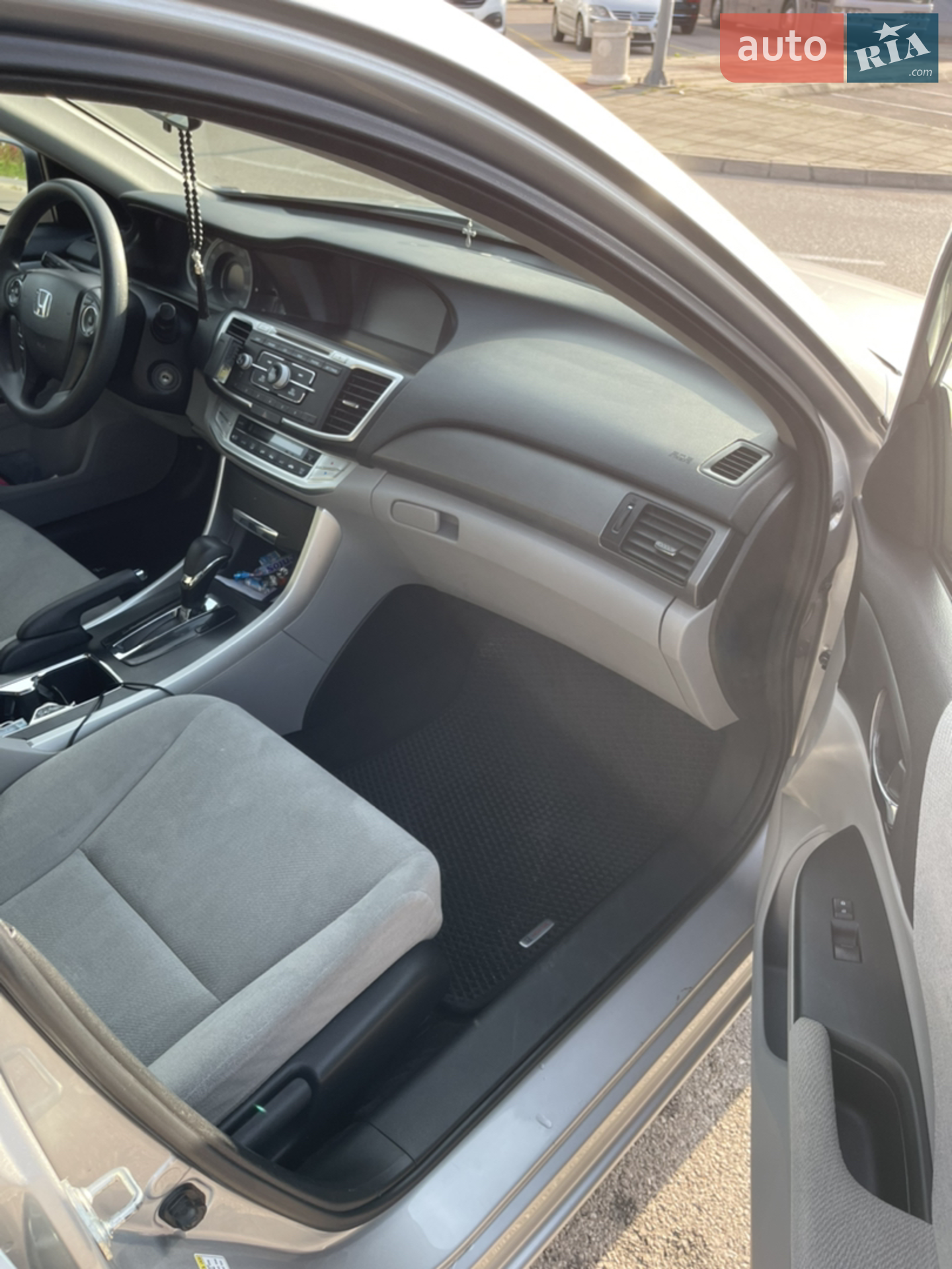 2013 Honda Accord - мініатюра 12