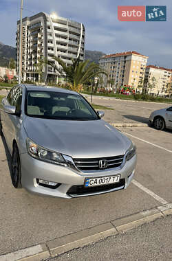 Седан Honda Accord 2013 в Черкассах