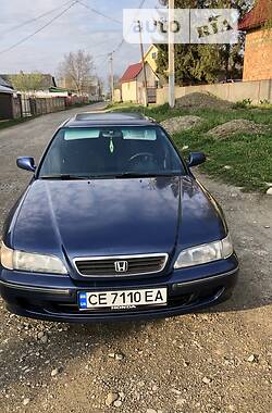 Седан Honda Accord 1996 в Чернівцях