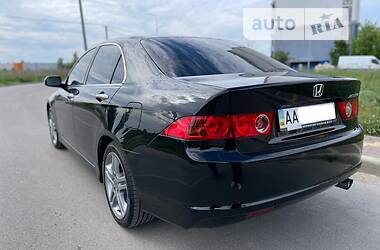 Седан Honda Accord 2007 в Киеве