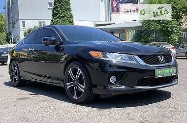 Купе Honda Accord 2014 в 