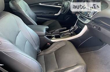 Купе Honda Accord 2014 в 