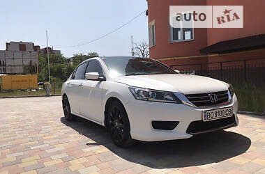 Седан Honda Accord 2013 в Тернополе