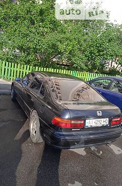 Седан Honda Accord 1996 в Києві