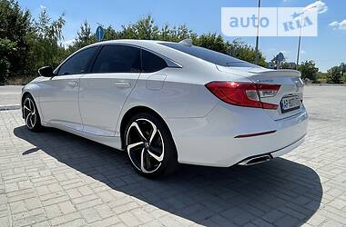 Седан Honda Accord 2018 в Запоріжжі