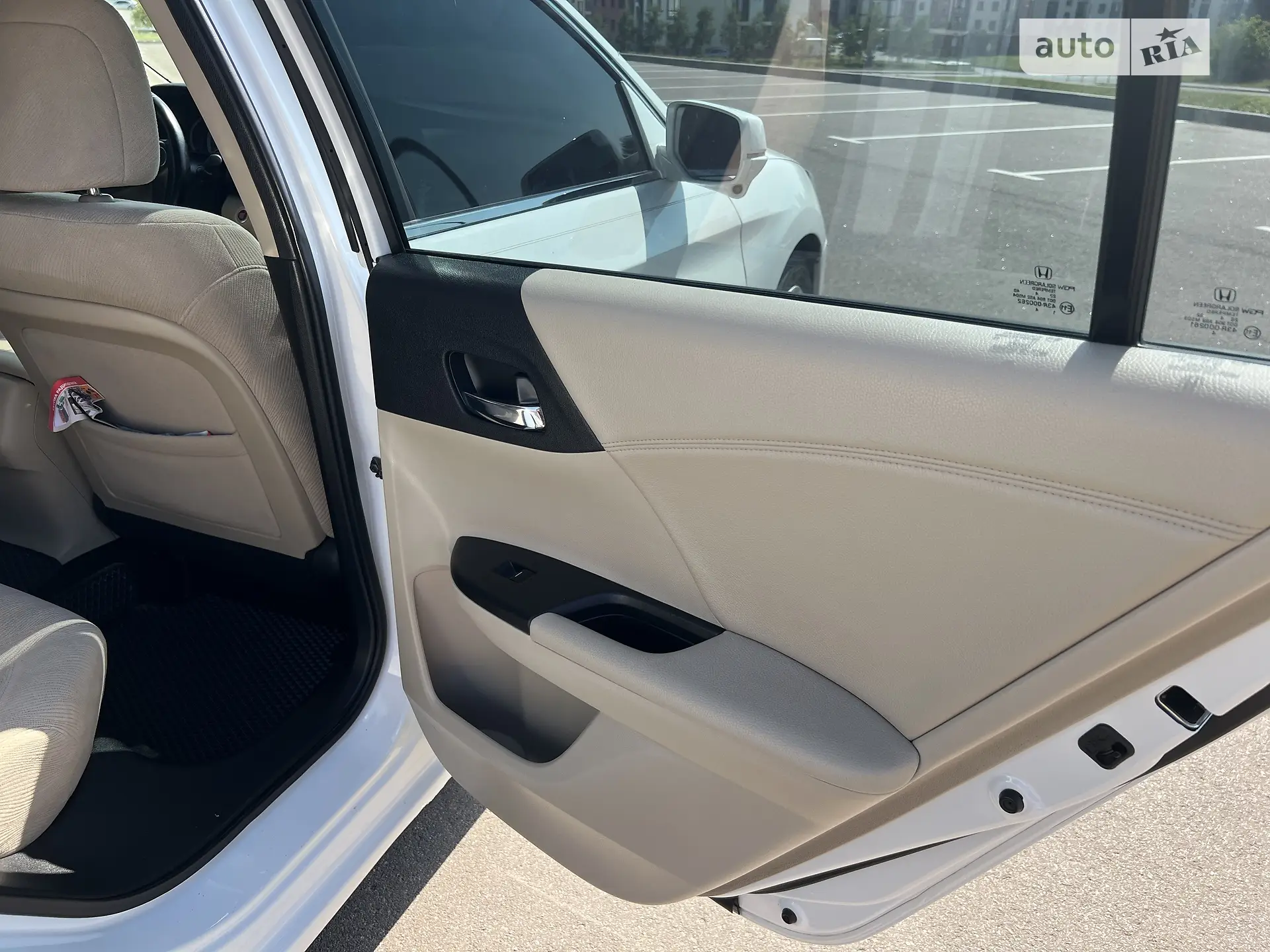2015 Honda Accord - мініатюра 37