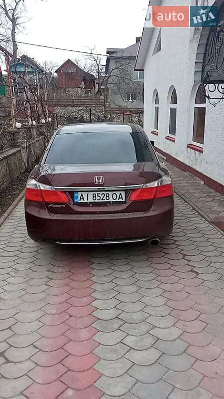 Седан Honda Accord 2013 в Тернополе