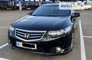 Седан Honda Accord 2011 в Києві