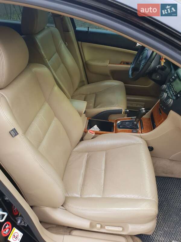 Седан Honda Accord 2006 в Корсунь-Шевченківському