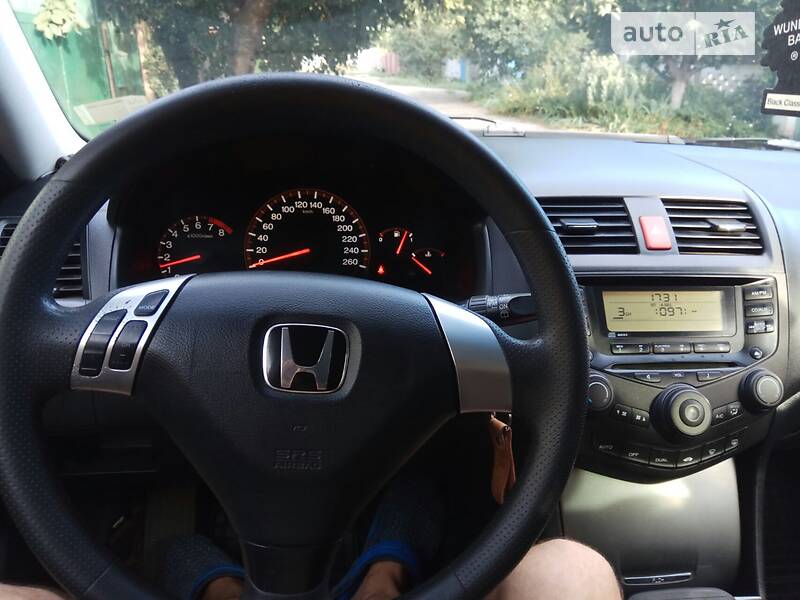 Універсал Honda Accord 2004 в Дніпрі
