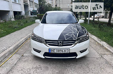 Седан Honda Accord 2013 в Николаеве