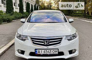 Седан Honda Accord 2012 в 