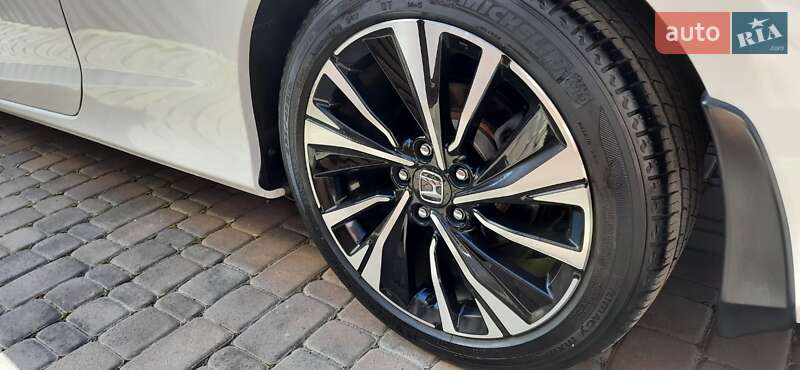 Купе Honda Accord 2015 в Киеве