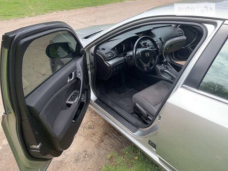 Седан Honda Accord 2008 в Киеве