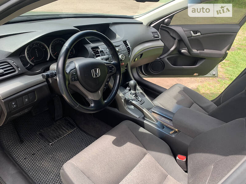 Седан Honda Accord 2008 в Киеве