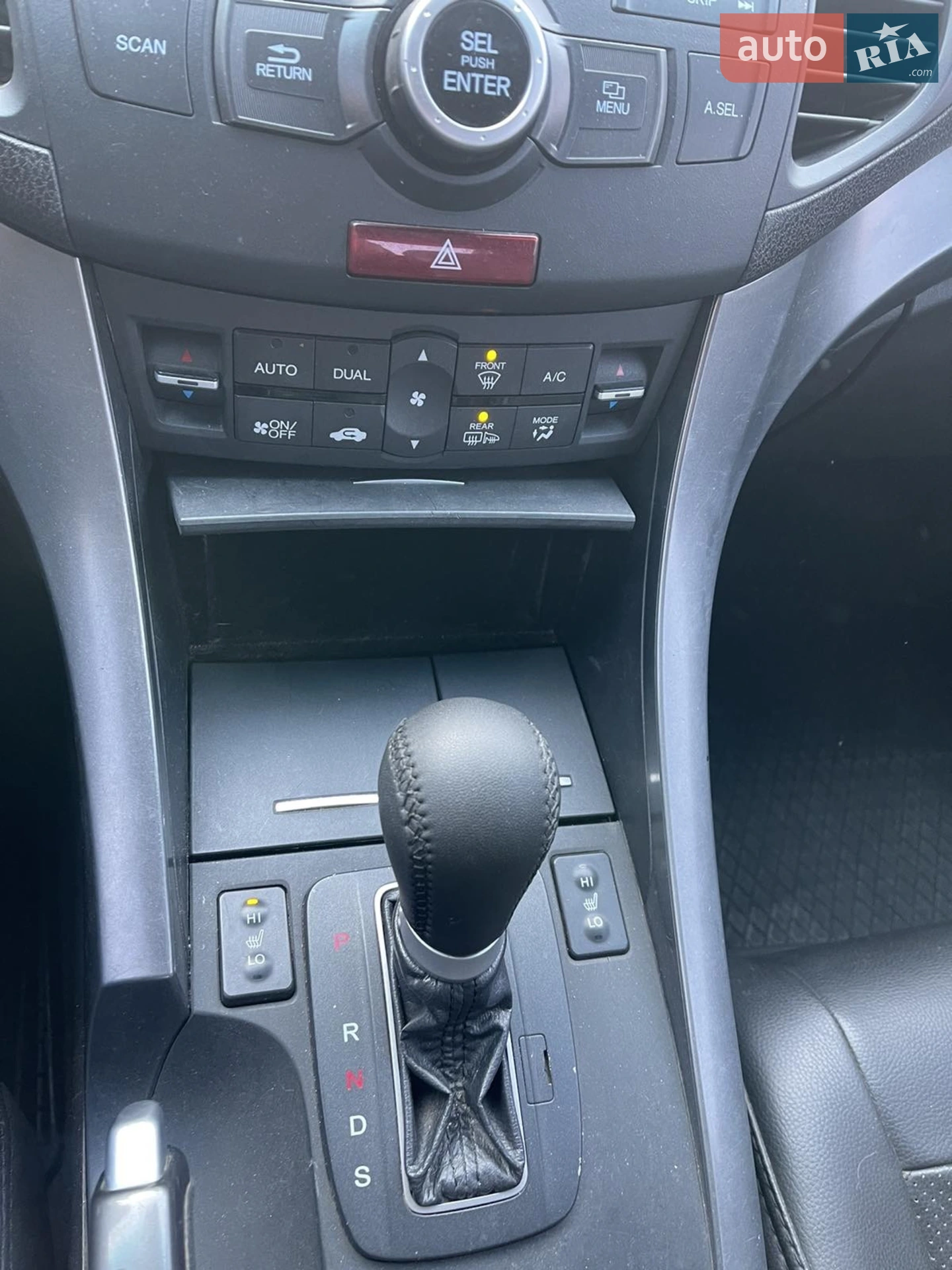 2012 Honda Accord - мініатюра 9