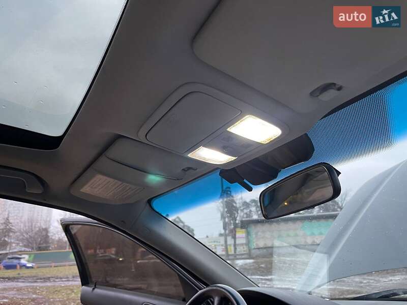 Седан Honda Accord 2005 в Киеве