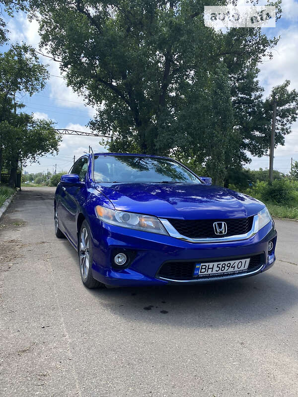 Купе Honda Accord 2013 в 