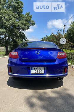 Купе Honda Accord 2013 в 