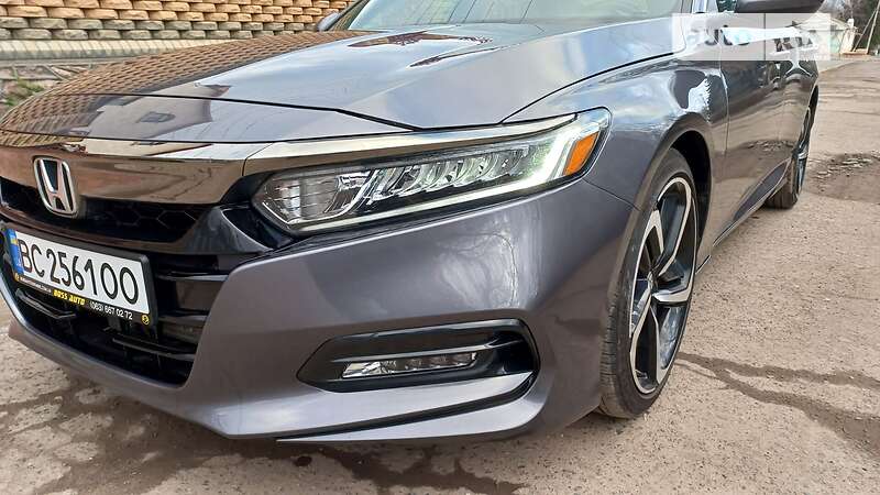 Седан Honda Accord 2018 в Николаеве