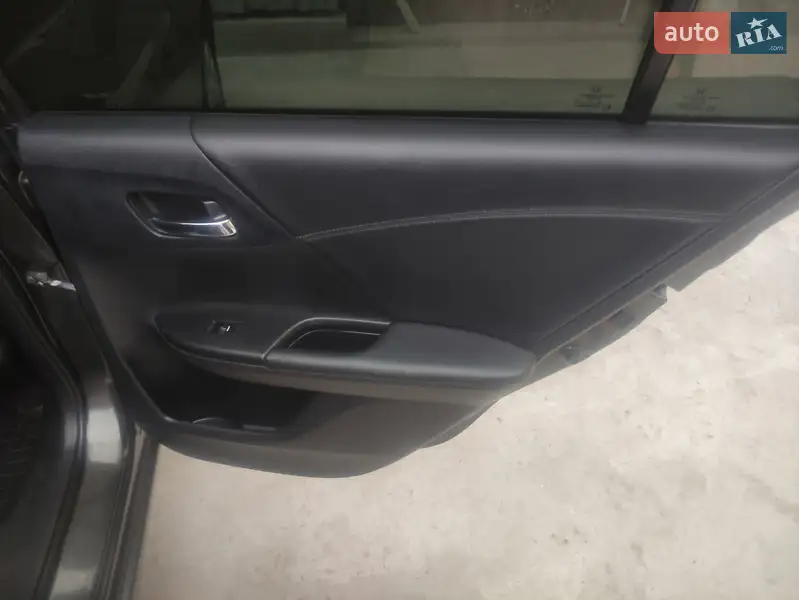 Honda Accord 2014 VIN 1HGCR2F70EA225105 фото оголошення 37 з 88