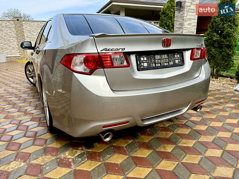 Седан Honda Accord 2008 в Одессе